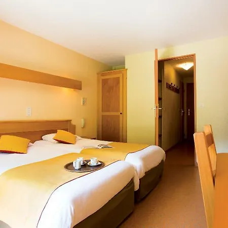 Club Domaine Chateau Laval Resort 3*